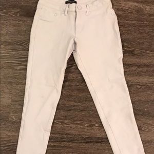 White cuffed leggings